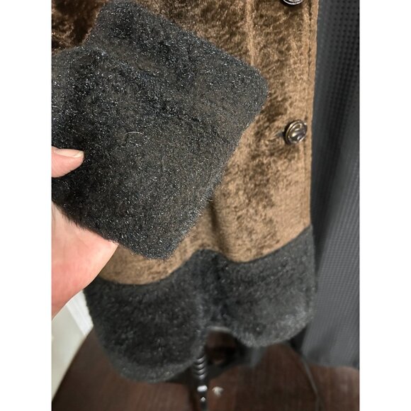 VINTAGE 60'S FAUX FUR COAT BROWN SIMULATED PERSIAN LAMB FAUX TRIM - Picture 6 of 11
